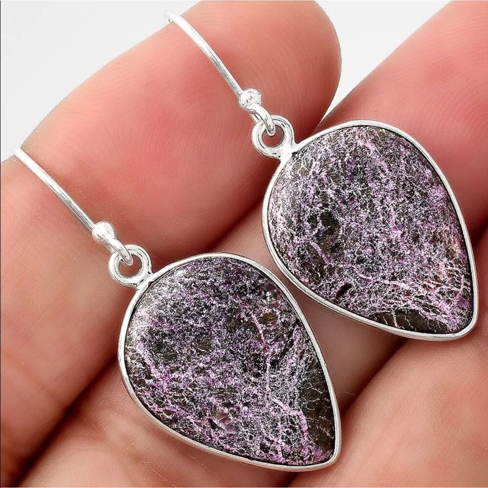 Natural purpurite sterling silver earrings - Picture 2 of 8